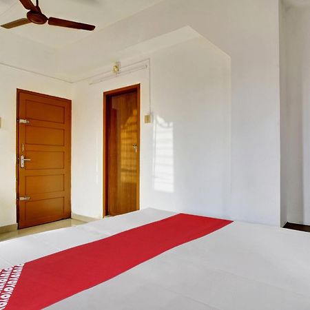 Hotel O Chiyang Hotel Angamaly Eksteriør billede