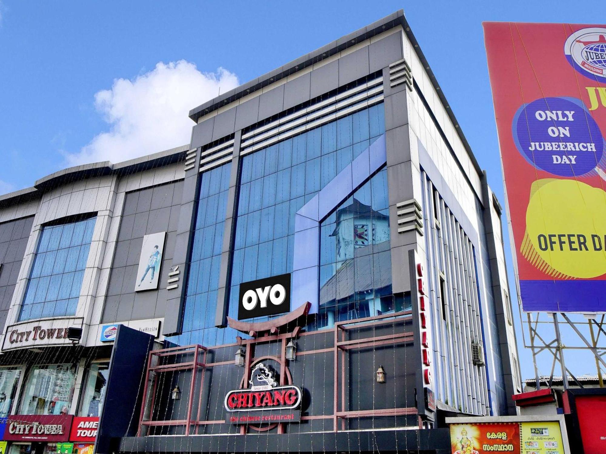 Hotel O Chiyang Hotel Angamaly Eksteriør billede