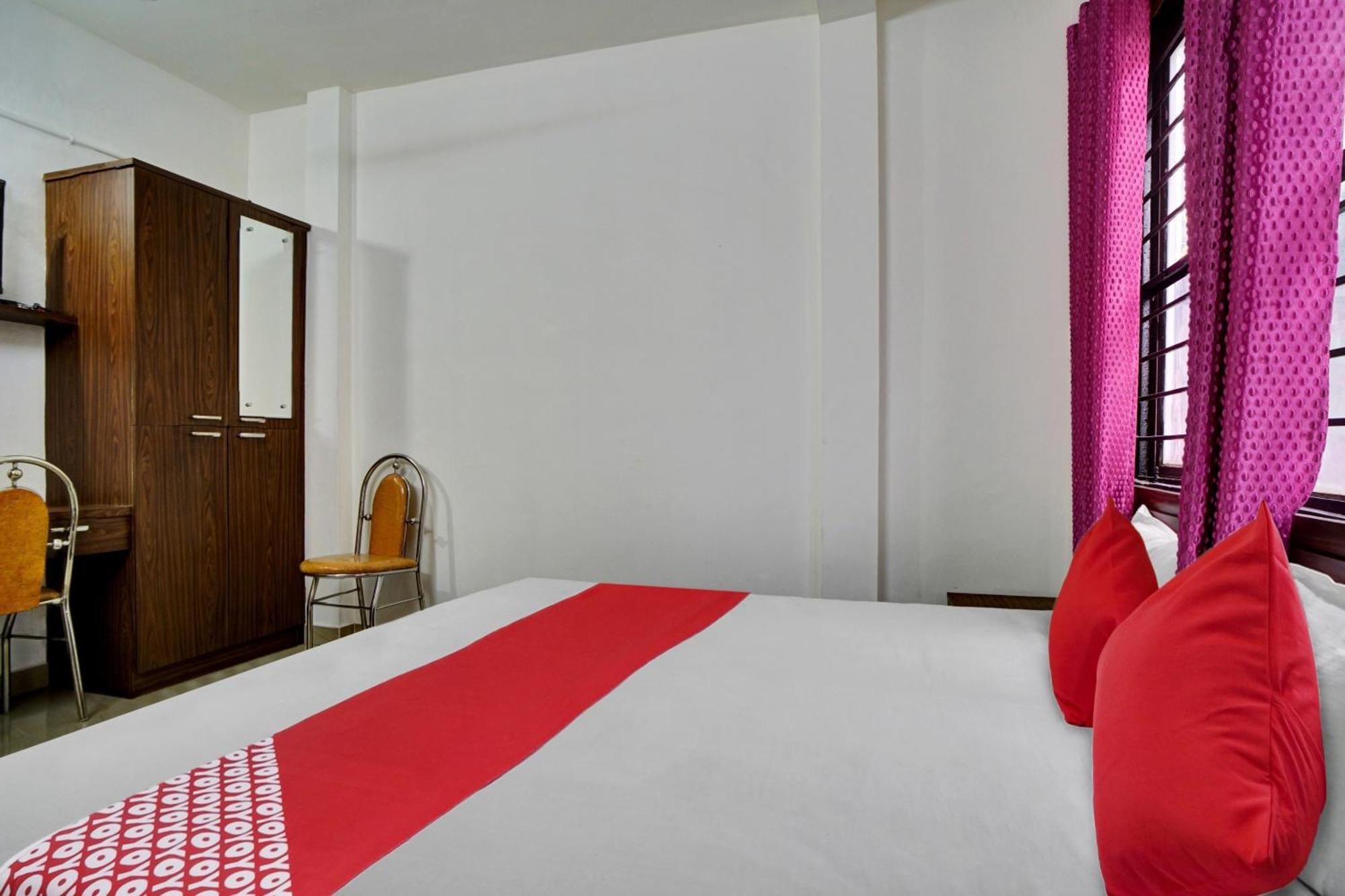 Hotel O Chiyang Hotel Angamaly Eksteriør billede